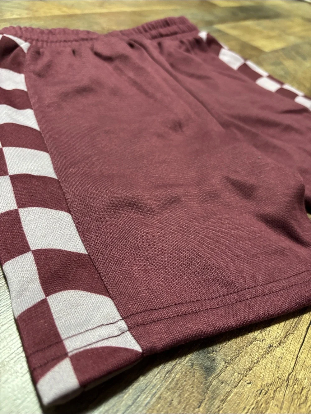 “Art Class” | S 6/7 | Maroon Shorts with Light Pink Checker Side Panels